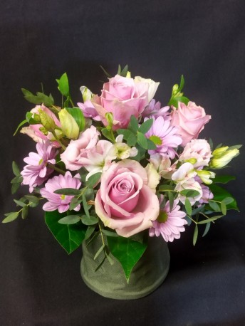 Classic arrangement (Pinks)